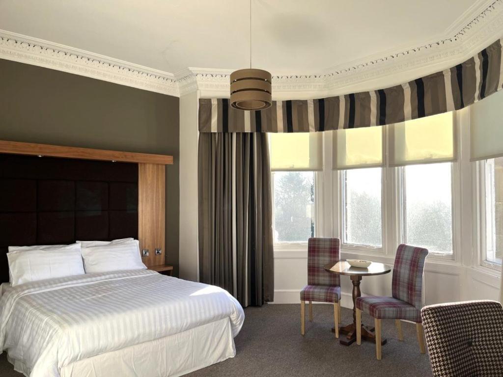 Dysart The Strathearn Hotel מראה חיצוני תמונה