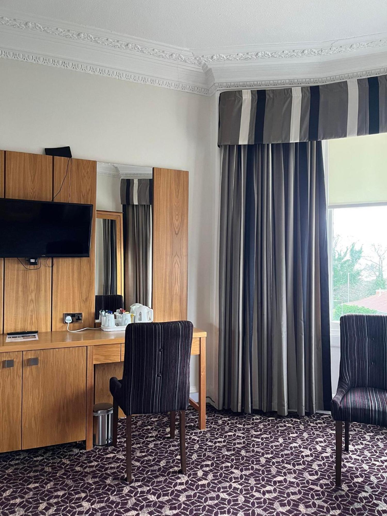 Dysart The Strathearn Hotel מראה חיצוני תמונה