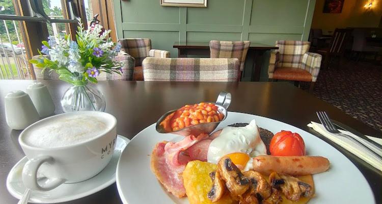Dysart The Strathearn Hotel מראה חיצוני תמונה